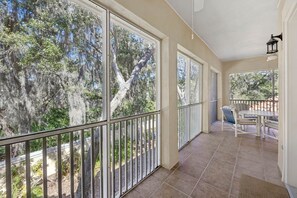 Interior - San Remo Dr Beauty ~ 3BR 3BA at Summer Beach (Nassau County)