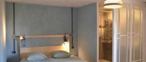1 chambre, draps fournis