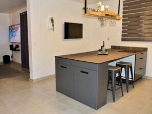 Dining - Vrbo Property (Fort-de-France)