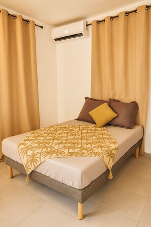 2 bedrooms, iron/ironing board, WiFi, bed sheets - A breath of fresh air (Fort-de-France)