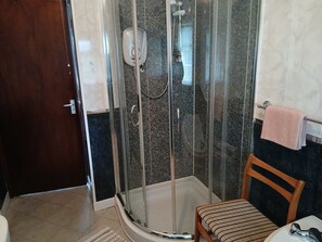 Bathroom - Converted Barn
Penlon Cottage - Sleeps 6 & Cot (Caernarfon)