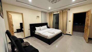 1 bedroom, WiFi, bed sheets