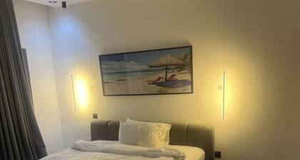 JOYZY HAVEN LUXURY SERVICE APARTMENT