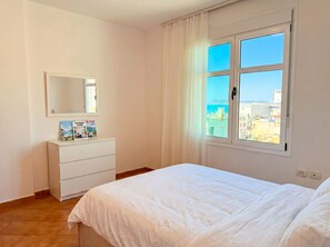 2 Schlafzimmer, Bügeleisen/Bügelbrett, kostenloses WLAN, Bettwäsche