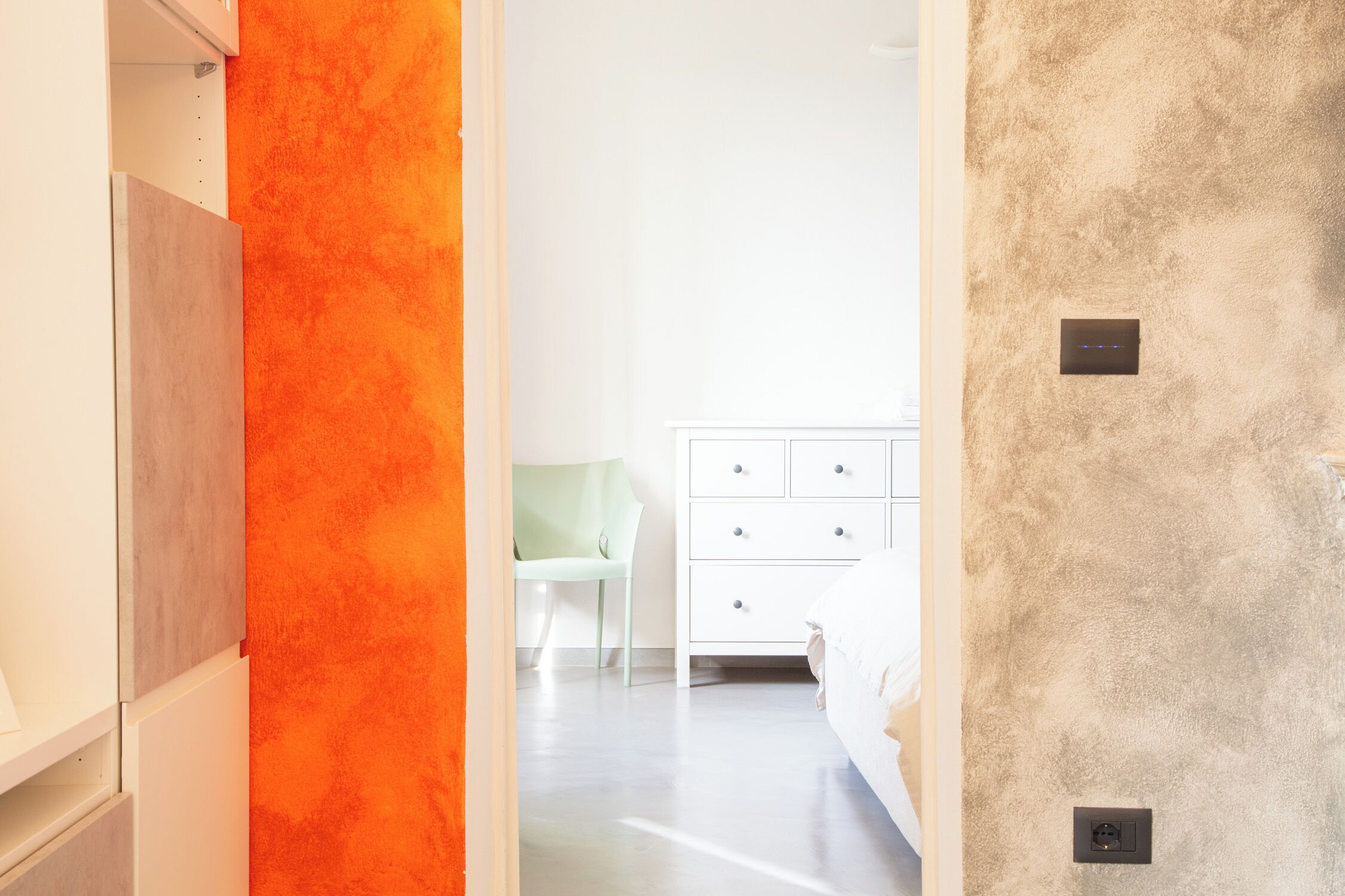 1 chambre, fer et planche à repasser, lit parapluie, Wi-Fi gratuit
