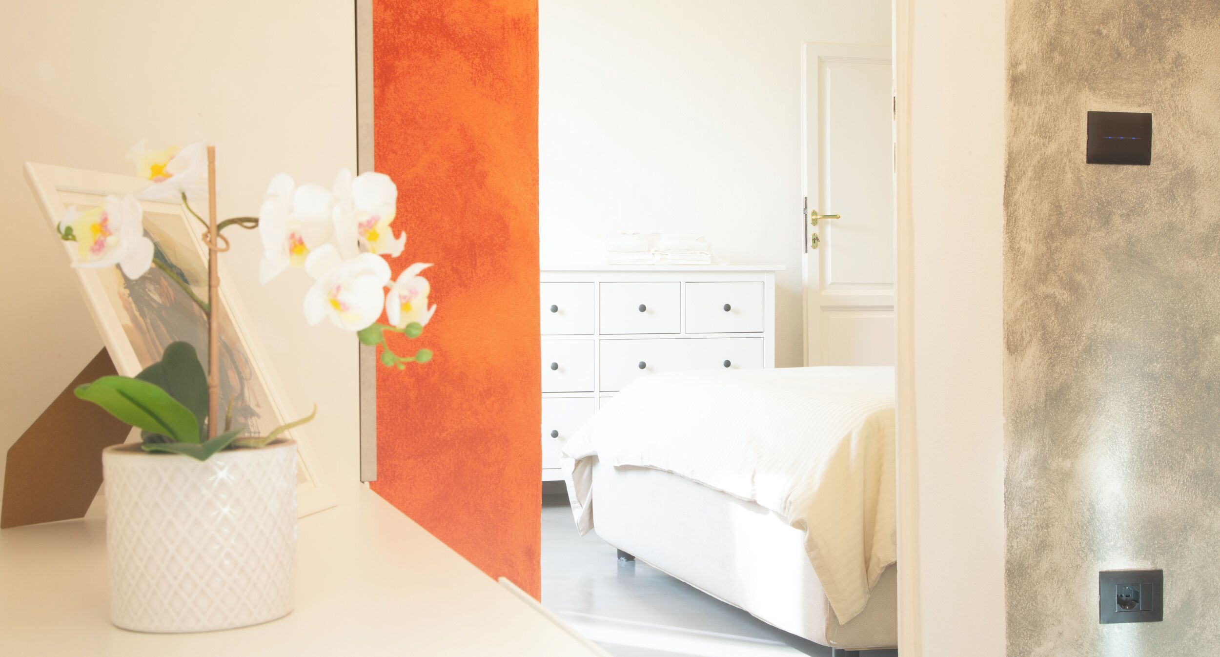 1 chambre, fer et planche à repasser, lit parapluie, Wi-Fi gratuit
