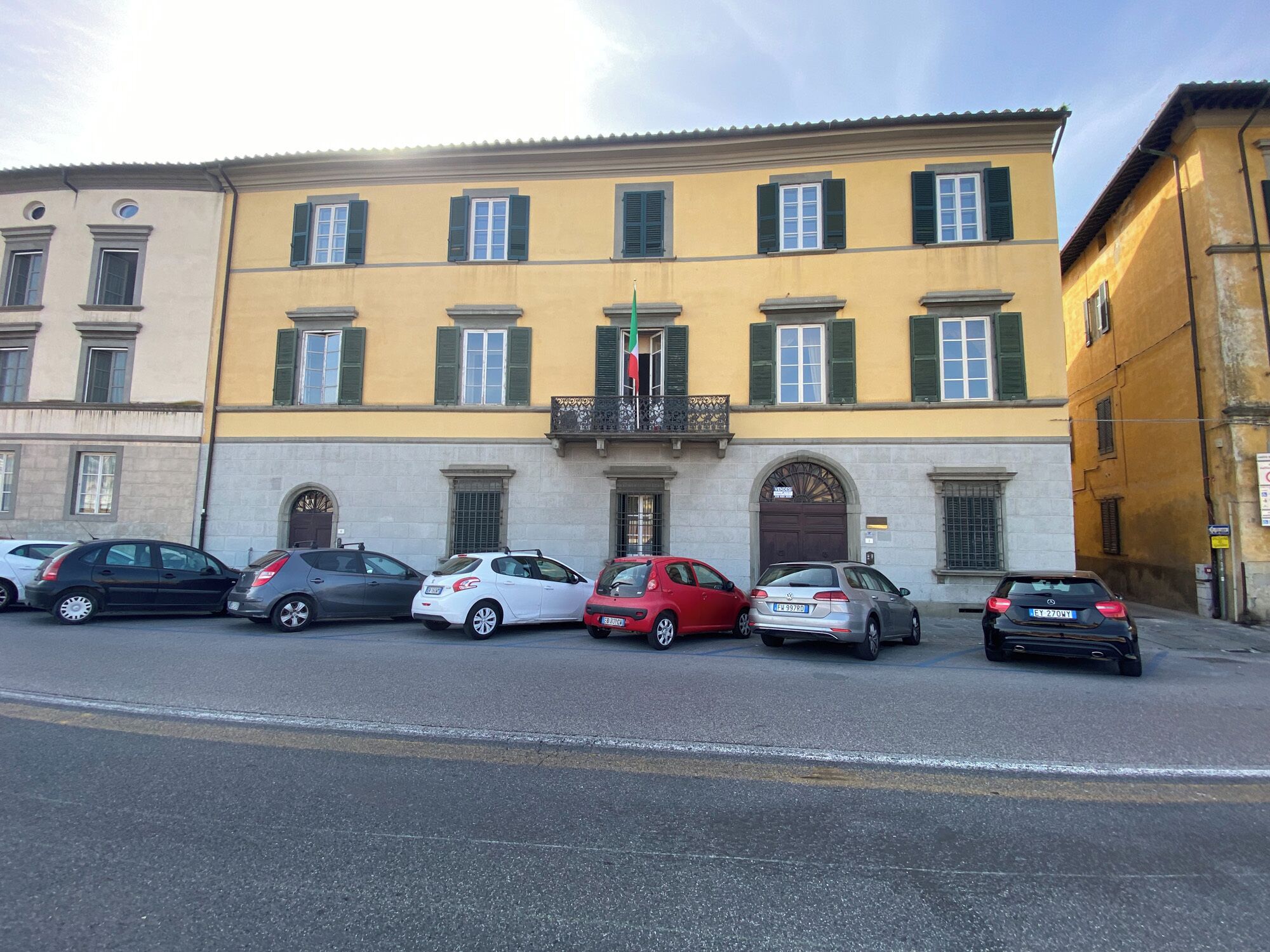 Esterni
