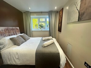 1 Schlafzimmer, Internetzugang, Bettwäsche
