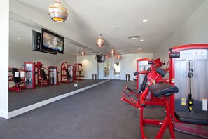 Fitness facility - 3BR Beachfront Condo at Sapphire with Stunning Ocean Views (South Padre Island)
