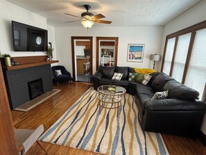 Living area - Drake presidents historical home (Des Moines)
