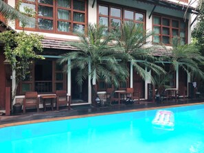 Zimmer, 1 Schlafzimmer, barrierefrei, Raucher | Pool