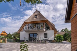 Exterior - Apartment Ostsee Domizil Segelboot with Fireplace (Graal-Müritz)