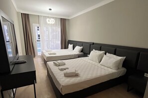 Room - PREMIUM MAVIRA OTEL (Cesme)