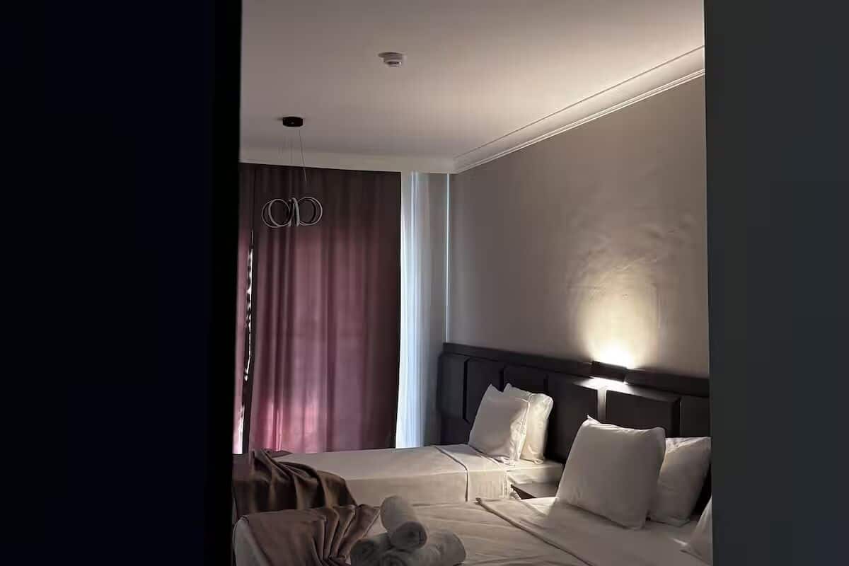Comfort Room, Pool View | Laptop workspace, free WiFi