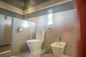 Bungalow, 1 Bedroom, Patio, Garden View | Bathroom - 'silves' Cabin-cato Preto-adults-only Guesthouse (Silves)