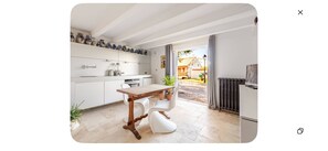 Private kitchen - Vrbo Property (Commequiers)