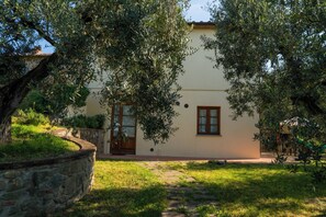 Exterior - Vrbo Property (Toscana)