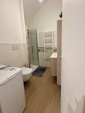 Shower, hair dryer, bidet, towels - De Frino Apartment Holiday home with private sauna in the heart of the historic center! (Monopoli)