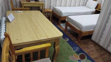 Chambre avec lits jumeaux, vue ville