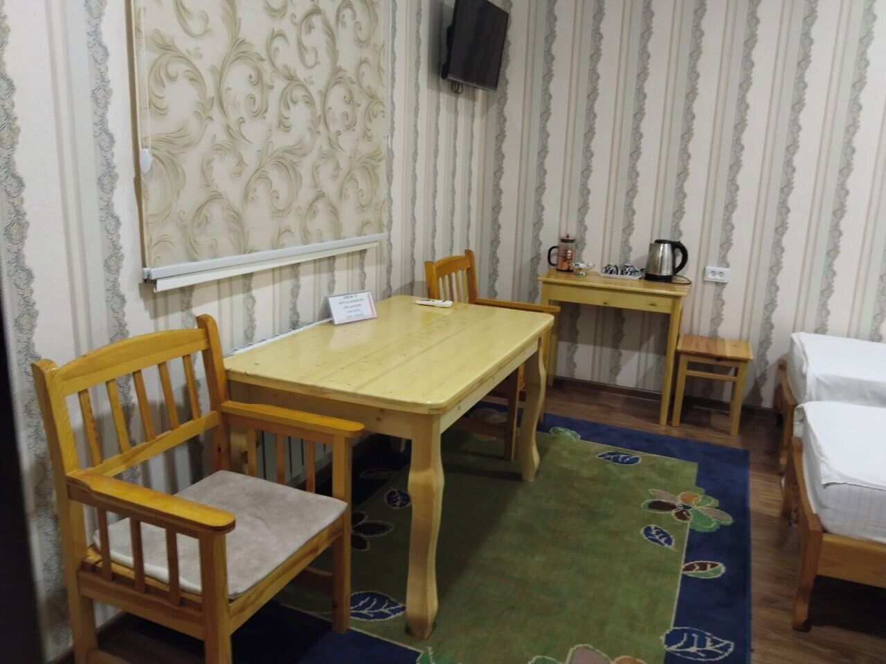 Twin Room, City View | Dining