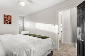 3 Schlafzimmer, Bügeleisen/Bügelbrett, WLAN, Bettwäsche