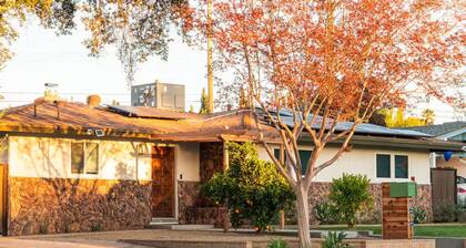 Redlands Retreat - 3BR, Gym, Pool, Outdoor Shower
