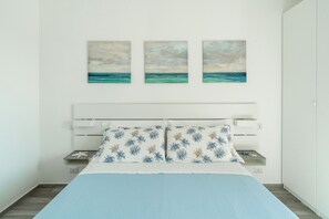 2 bedrooms, iron/ironing board, Internet, bed sheets - Shanti Sea House by BarbarHouse (Polignano a Mare)