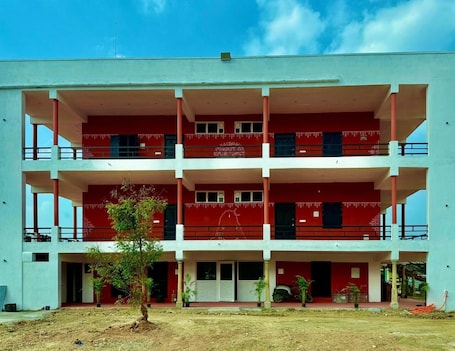 Exterior. Nischala Stay at Isha Yoga Center