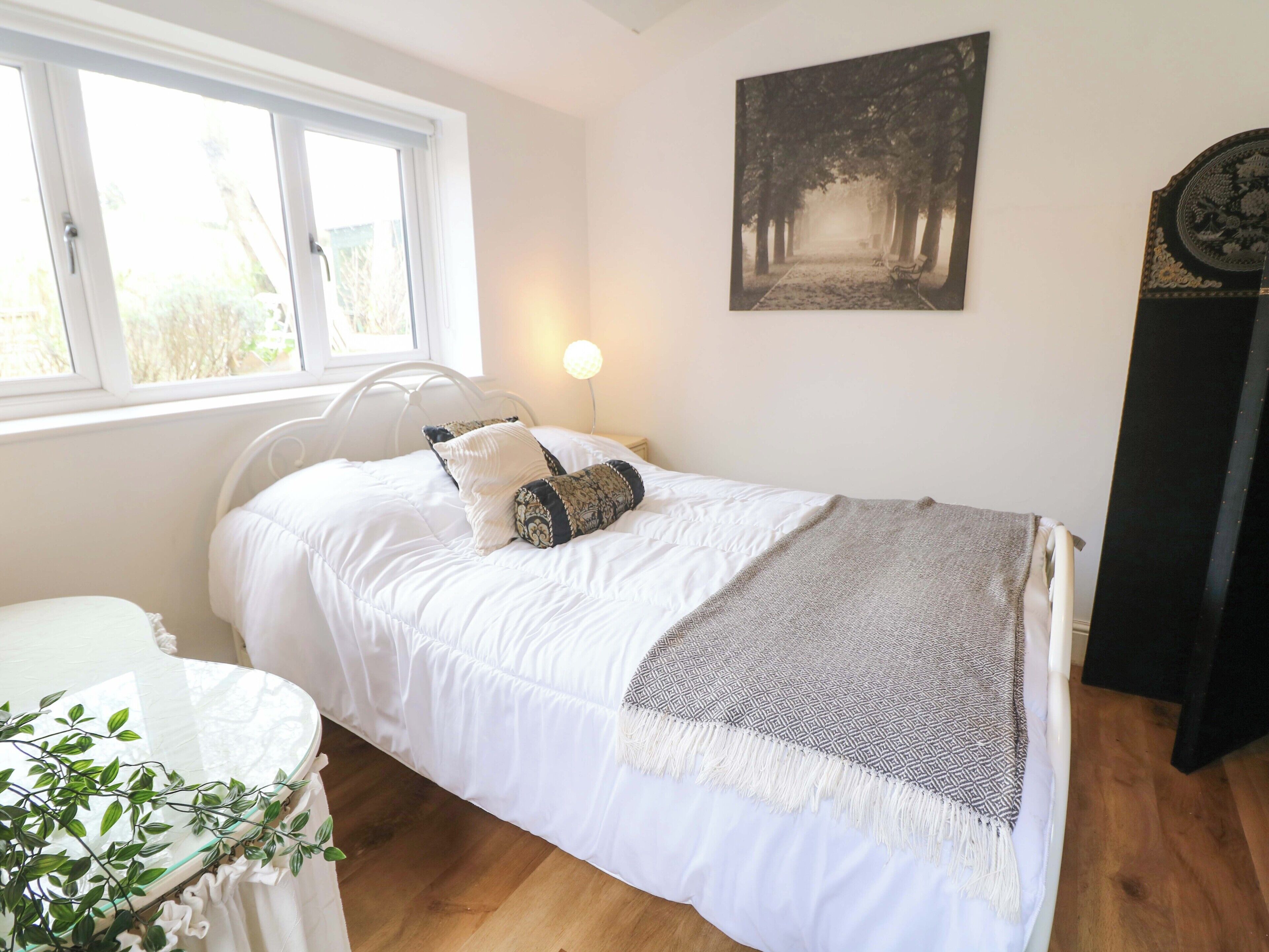 1 bedroom, WiFi (free), individually decorated, individually furnished