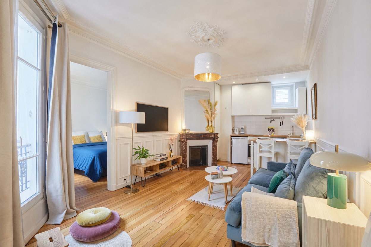 1 habitación, tabla de planchar con plancha, wifi y ropa de cama 