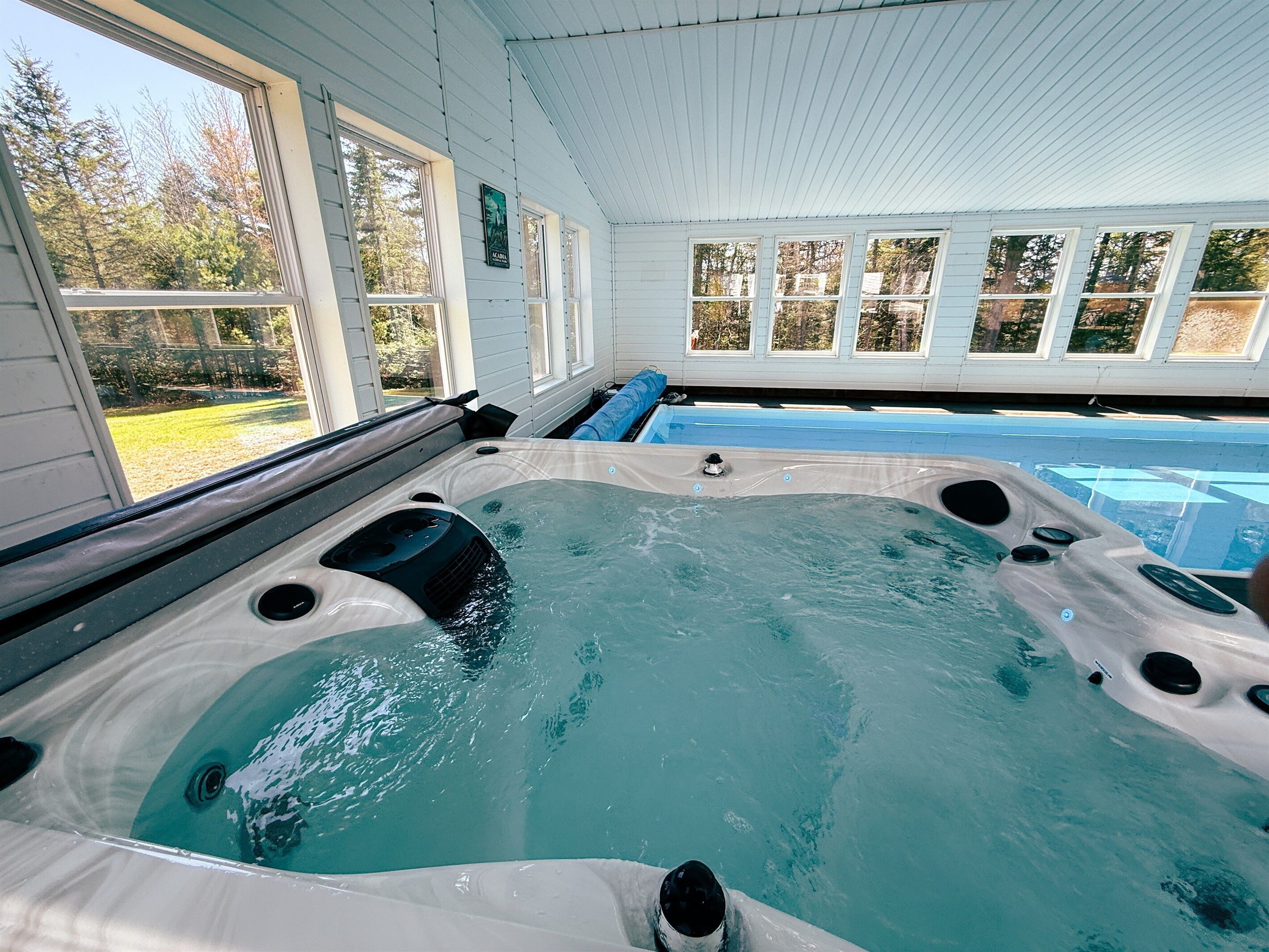 Tina de hidromasaje interior