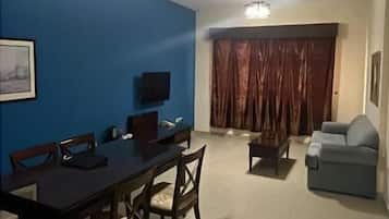 家庭双人房或双床房, 城市景观 | 住宿内部