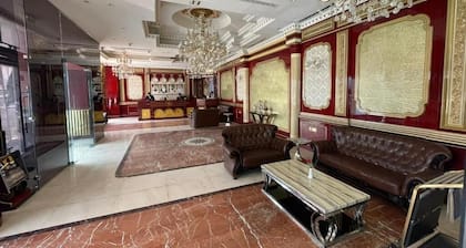 Clifton International Hotel