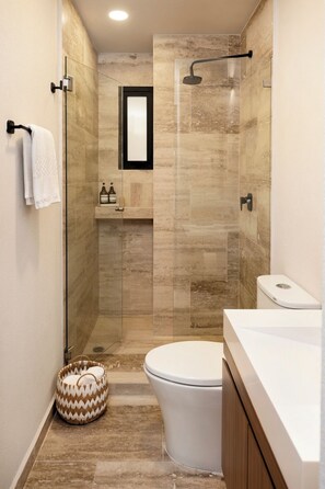 Hair dryer, towels - A Stylish Retreat in Roma Norte (Mexico City)