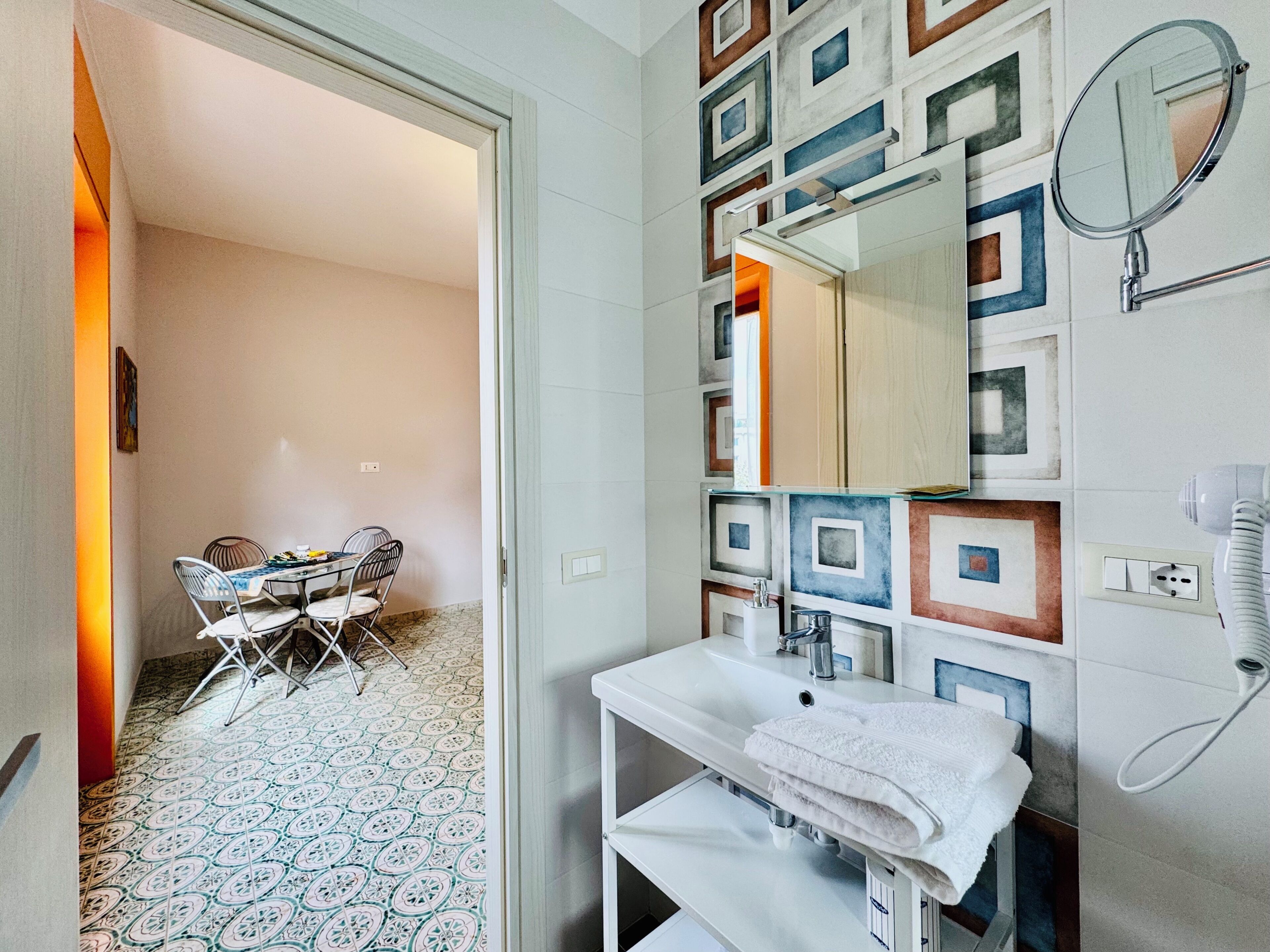 Suite, City View | In-room safe, soundproofing, free WiFi