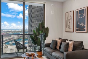 TV - Bright 1BR | 75ft Pool | Walk to FIFA Fan Fest (Miami)