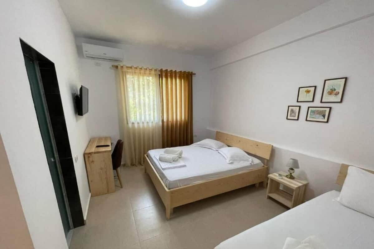 Superior Triple Room, Courtyard View