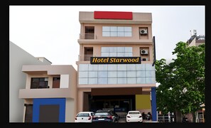 Exterior - Hotel Starwood (Sahibzada Ajit Singh Nagar)