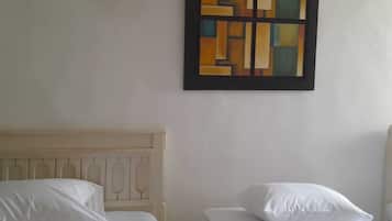 3 Schlafzimmer, Bügeleisen/Bügelbrett, WLAN, Bettwäsche