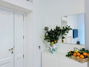 Apartment, Partial Sea View | Interior - YourHome - Purtual House (Piano di Sorrento)