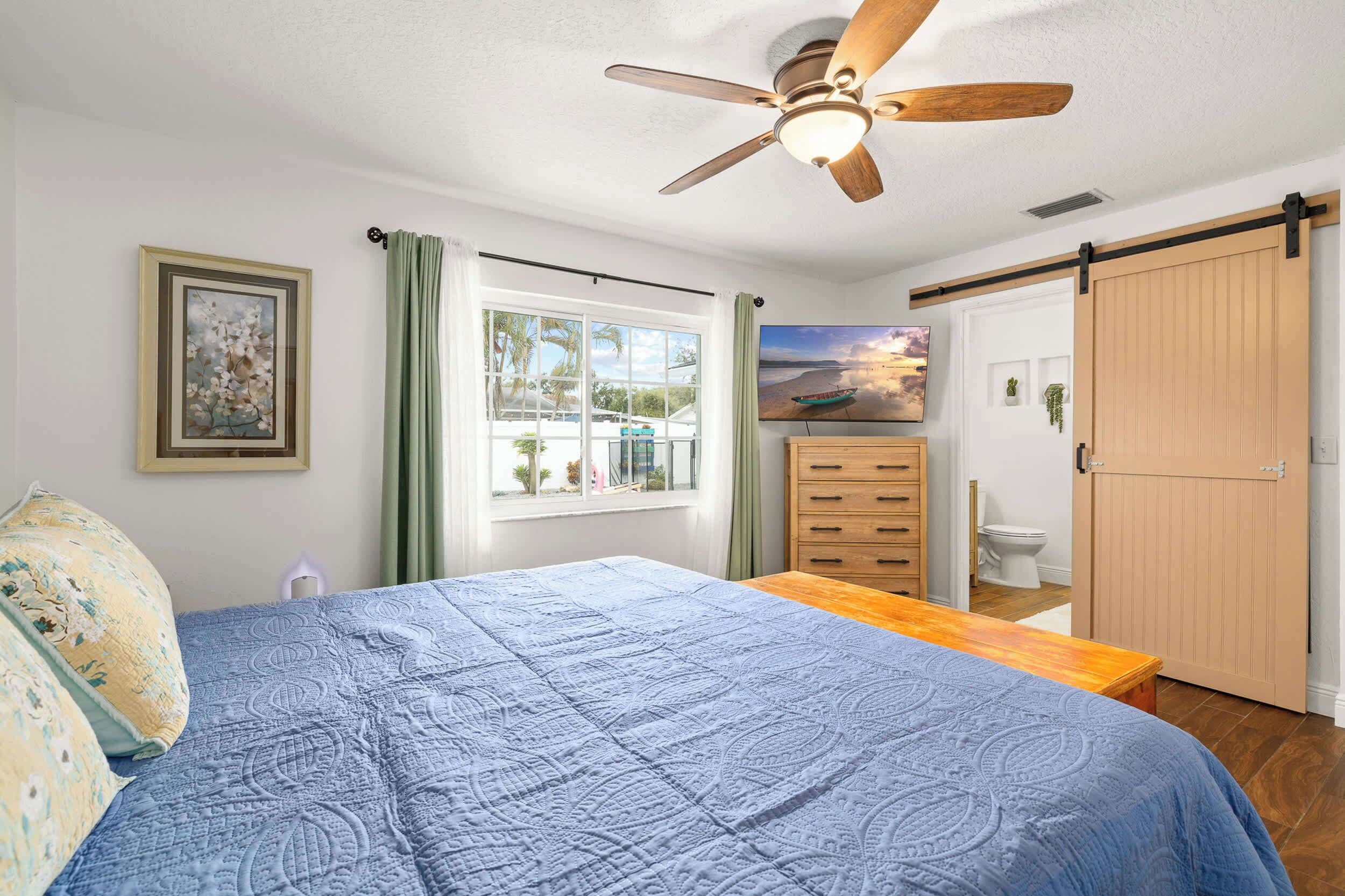 Maison, plusieurs lits, accès piscine, vue piscine (6398 Woodland Blvd) | 3 chambres, décoration personnalisée, ameublement personnalisé