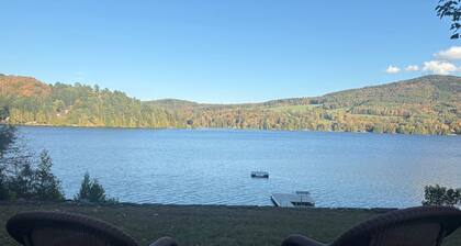 Harvey Lake 3BR Garden Apartment-Lakefront-Private Dock-Fireplace -Full Kitchen