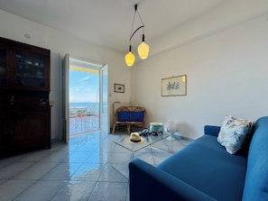 Villa, Sea View | Living area - YourHome - Villa Ayala (Seiano)