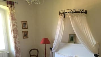 1 chambre, accès Internet, draps fournis