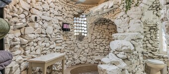 Tucson Bottle House - Both Main and Guest Houses - New Listing Discounts!