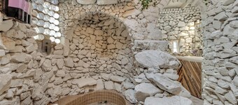 Tucson Bottle House - Both Main and Guest Houses - New Listing Discounts!