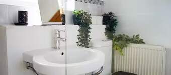 Sleeps 6 - Parking - Garden - Wifi - Bbq