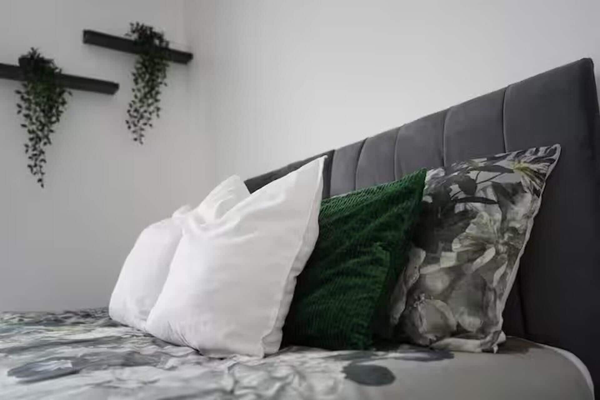 2 bilik tidur, seterika/papan seterika, Wi-fi percuma, cadar katil 