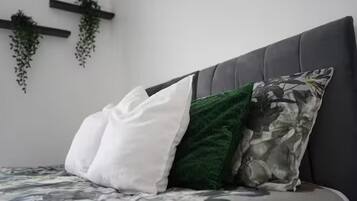2 bilik tidur, seterika/papan seterika, Wi-fi percuma, cadar katil