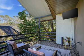 Casa, varias camas, acceso a la alberca, vista a la alberca (13609 Heritage Way) | Áreas de la propiedad